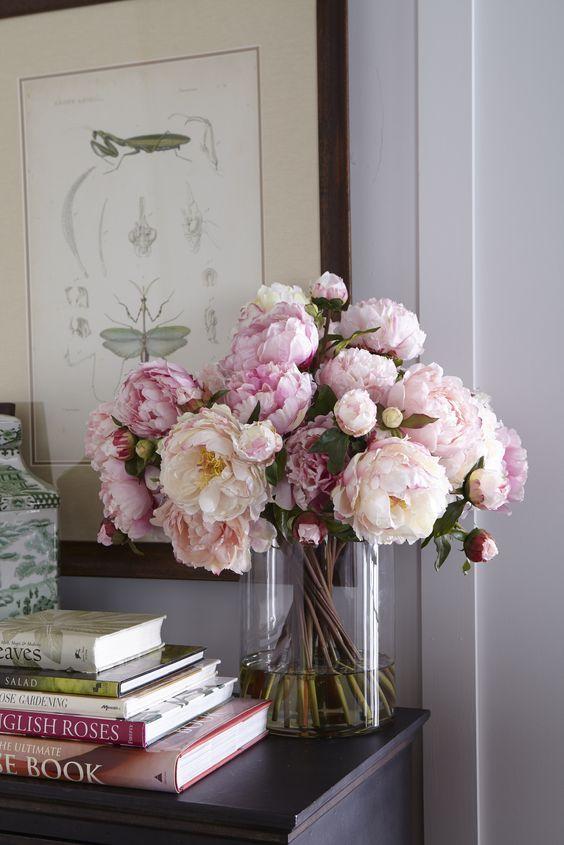 Secret Garden: Enchanted Floral Array